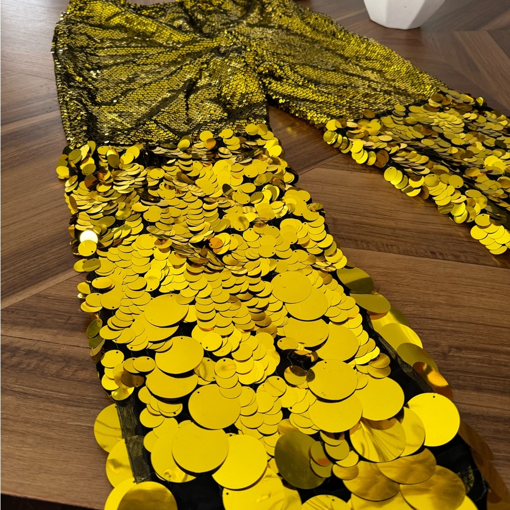 Brand New. Plus Size Party Pant Silver and Gold Straight leg